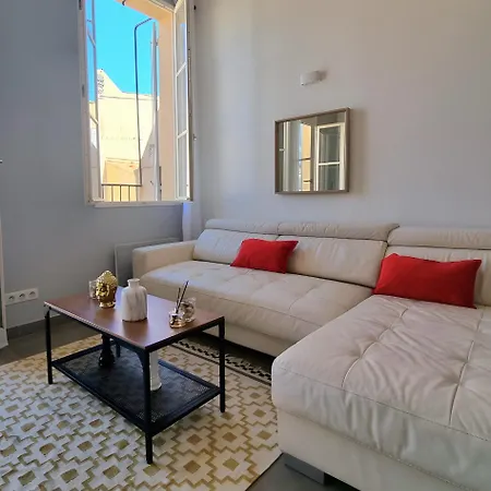Appartement T3 Duplex Sous Les Toits De Panier Vieux Port Marseille